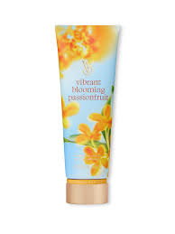 Victoria`s Secret VIBRANT BLOOMING PASSIONFRUIT Парфюмен лосион