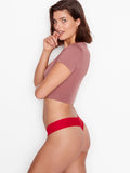 Victoria`s Secret Безшевни прашки Thong